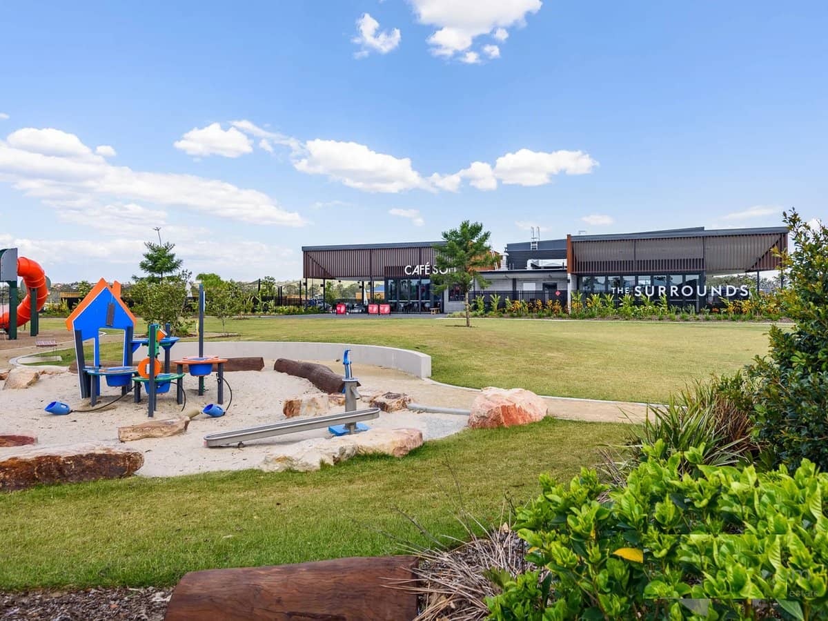 4 Laurel Drive, HELENSVALE - Thumbnail 16