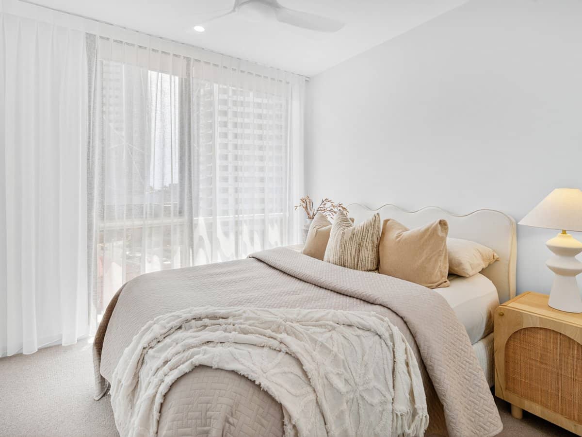 61 Old Burleigh Road, SURFERS PARADISE - Thumbnail 6