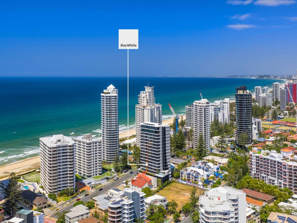 61 Old Burleigh Road, SURFERS PARADISE - Thumbnail 13