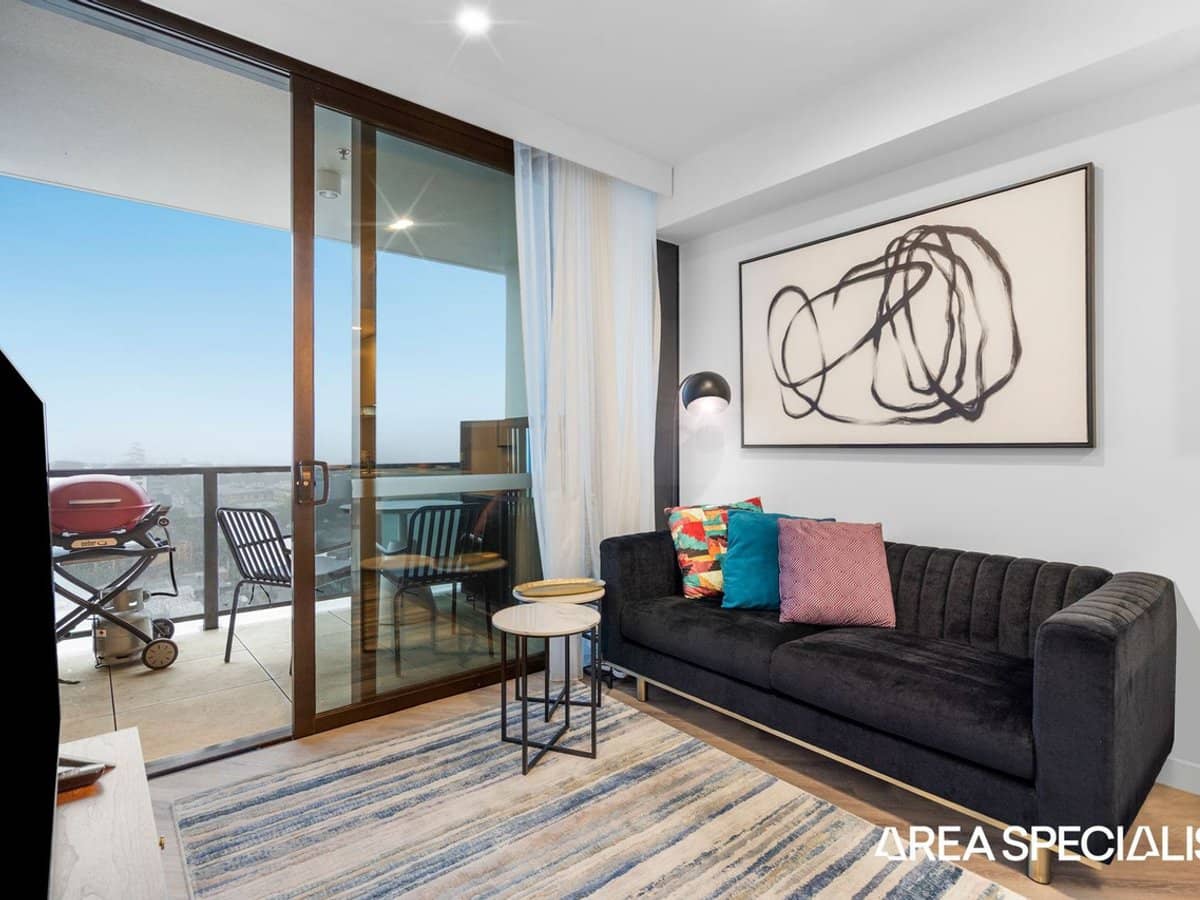 59 Meron Street, Southport - Thumbnail 2