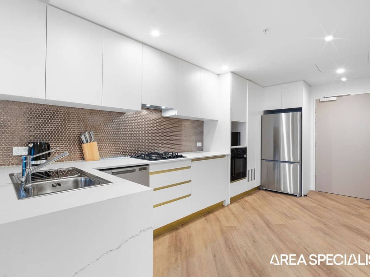 59 Meron Street, Southport - Thumbnail 3