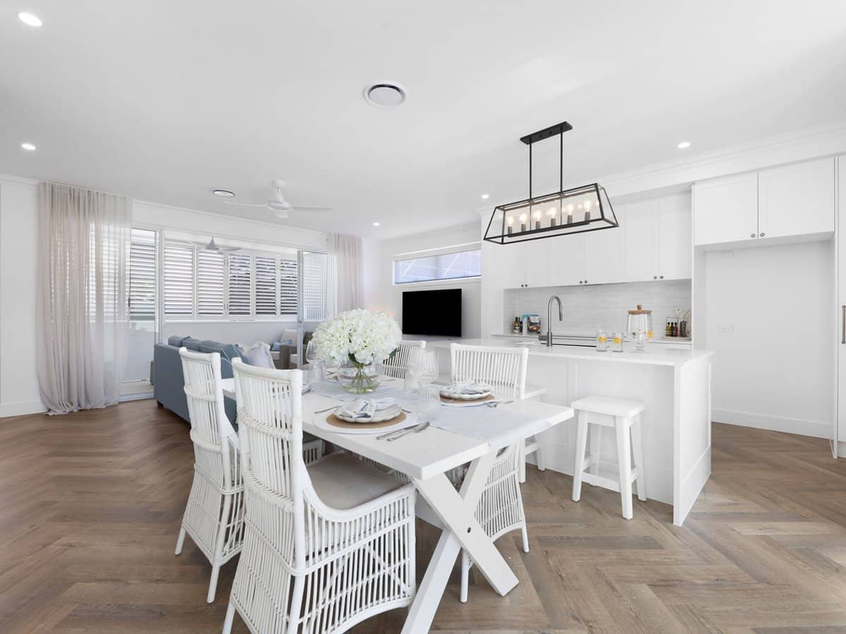 14 Victor Avenue, PARADISE POINT - Thumbnail 6