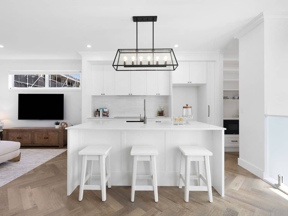 14 Victor Avenue, PARADISE POINT - Thumbnail 7