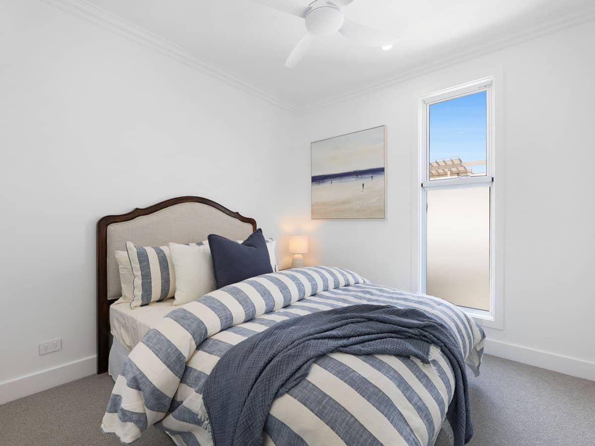 14 Victor Avenue, PARADISE POINT - Thumbnail 23