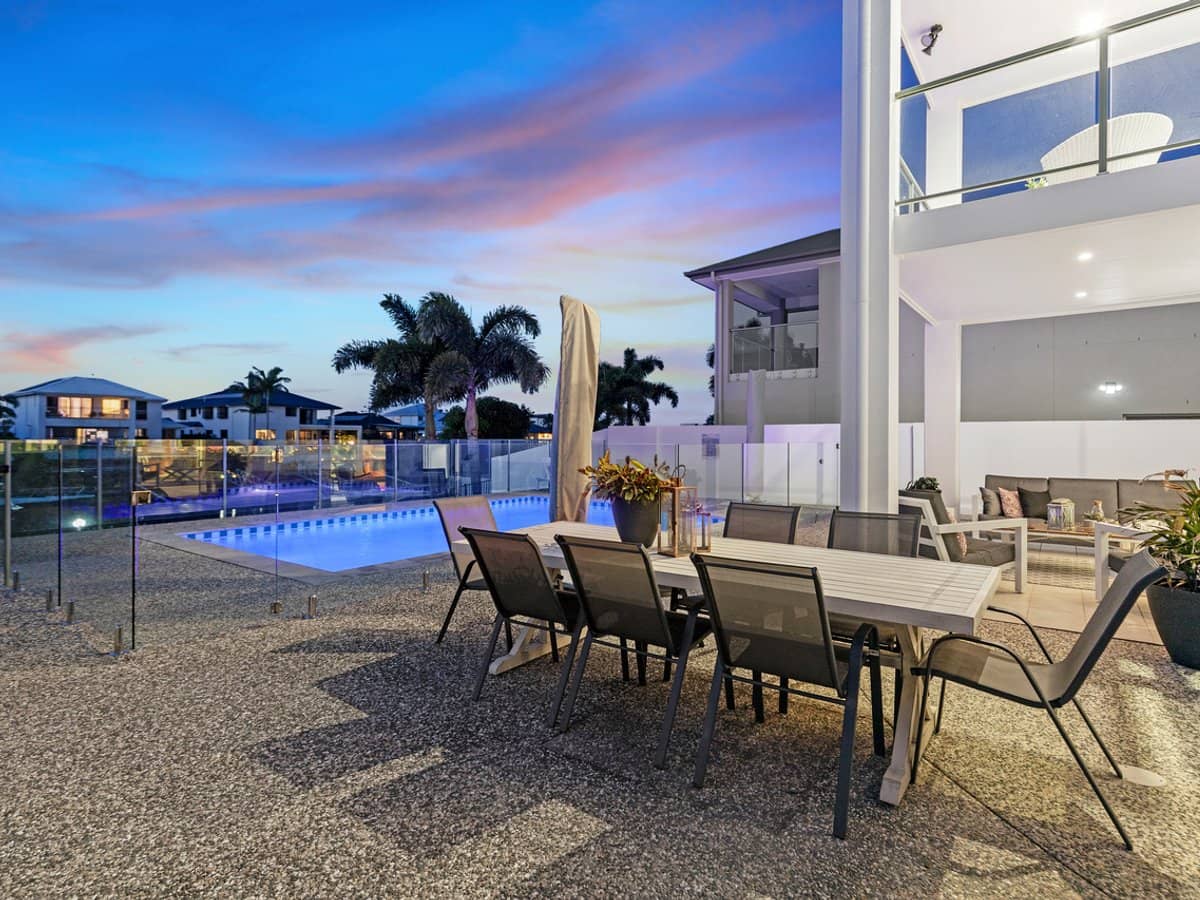 45 Coomera Court, Helensvale - Thumbnail 3