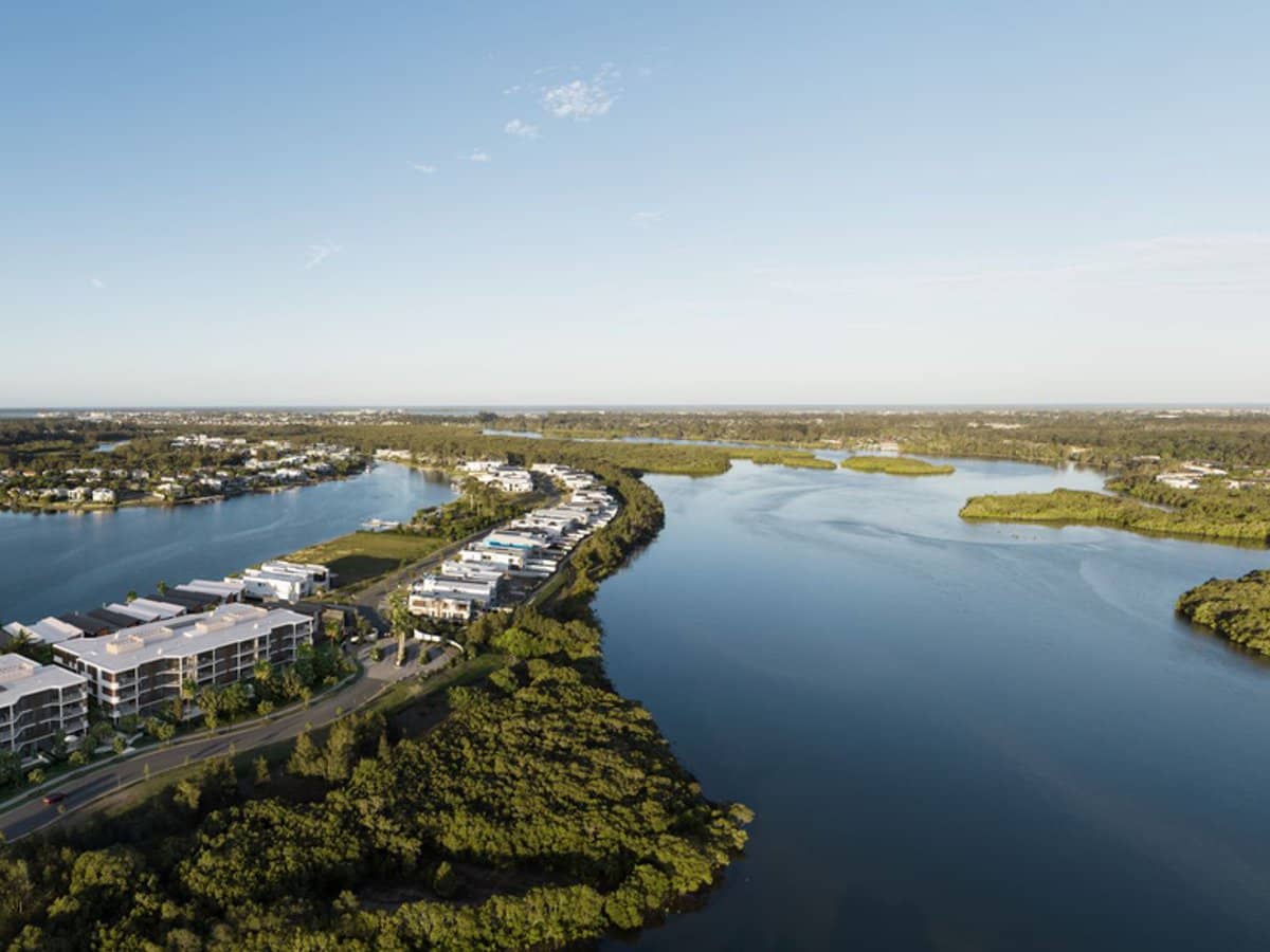 Lakeside Serenity Boulevard, Helensvale - Thumbnail 4