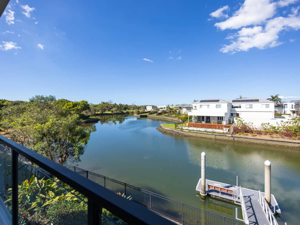 7532 Springfield Drive, Hope Island - Thumbnail 21