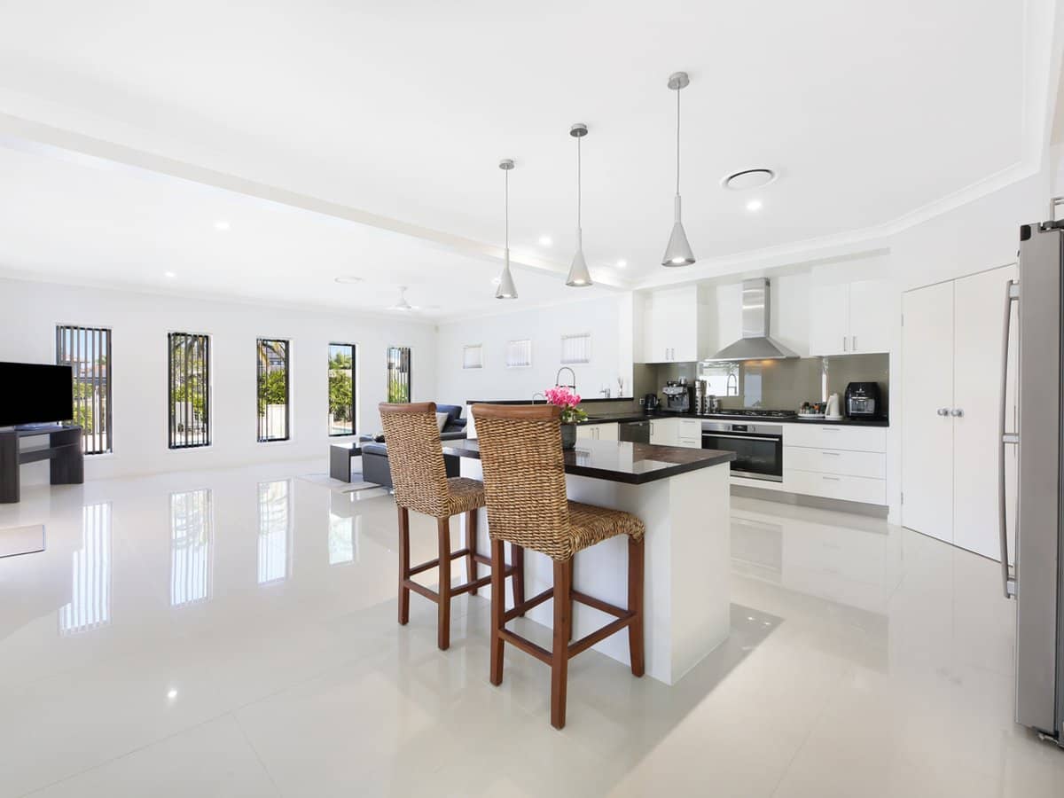 2805 Gracemere Circuit North, Hope Island - Thumbnail 6