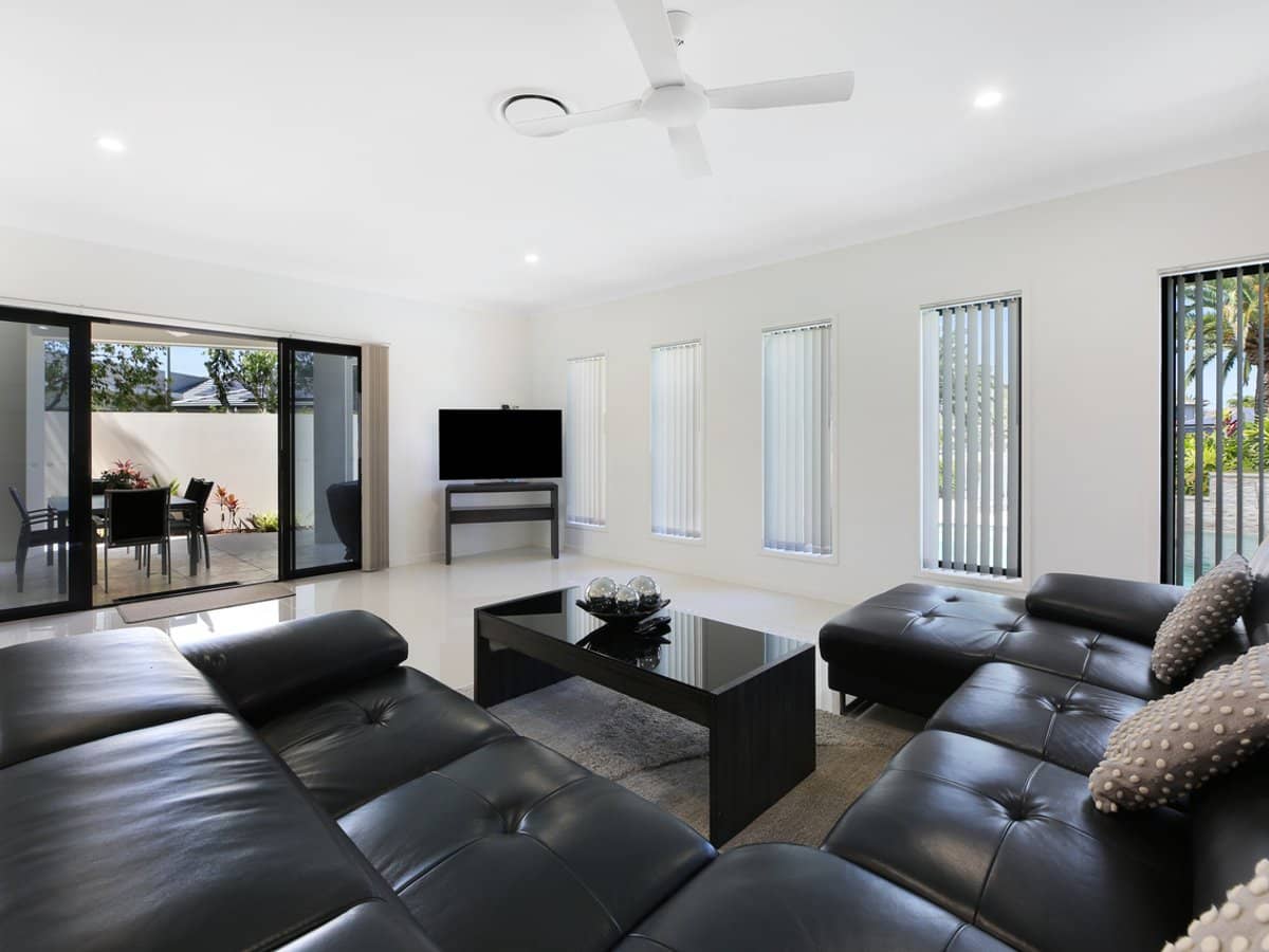 2805 Gracemere Circuit North, Hope Island - Thumbnail 10