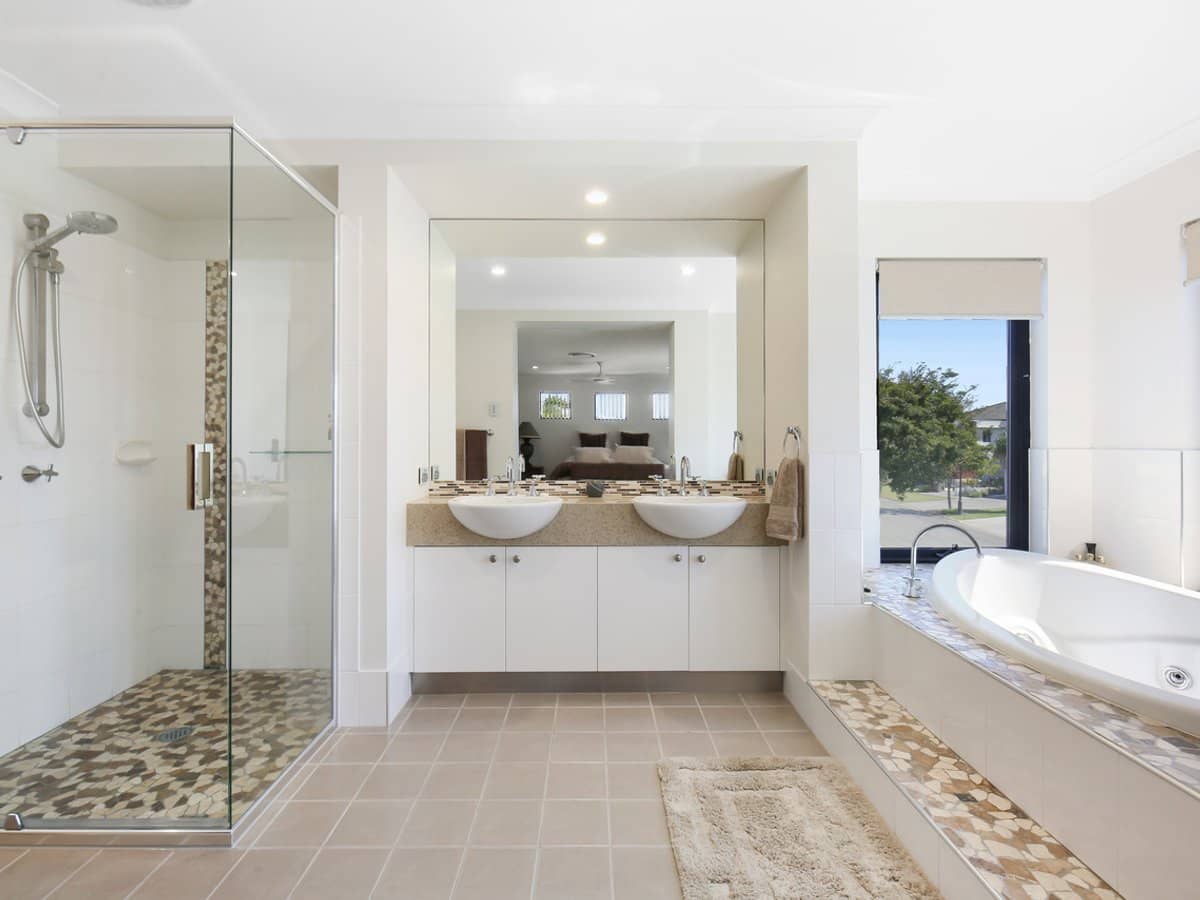 2805 Gracemere Circuit North, Hope Island - Thumbnail 18