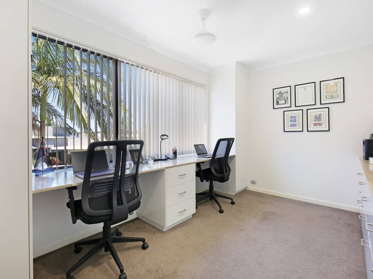 2805 Gracemere Circuit North, Hope Island - Thumbnail 24