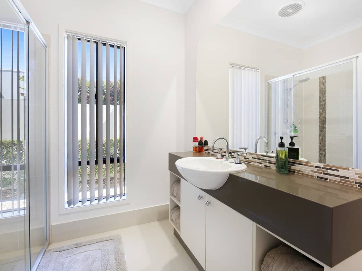 2805 Gracemere Circuit North, Hope Island - Thumbnail 31