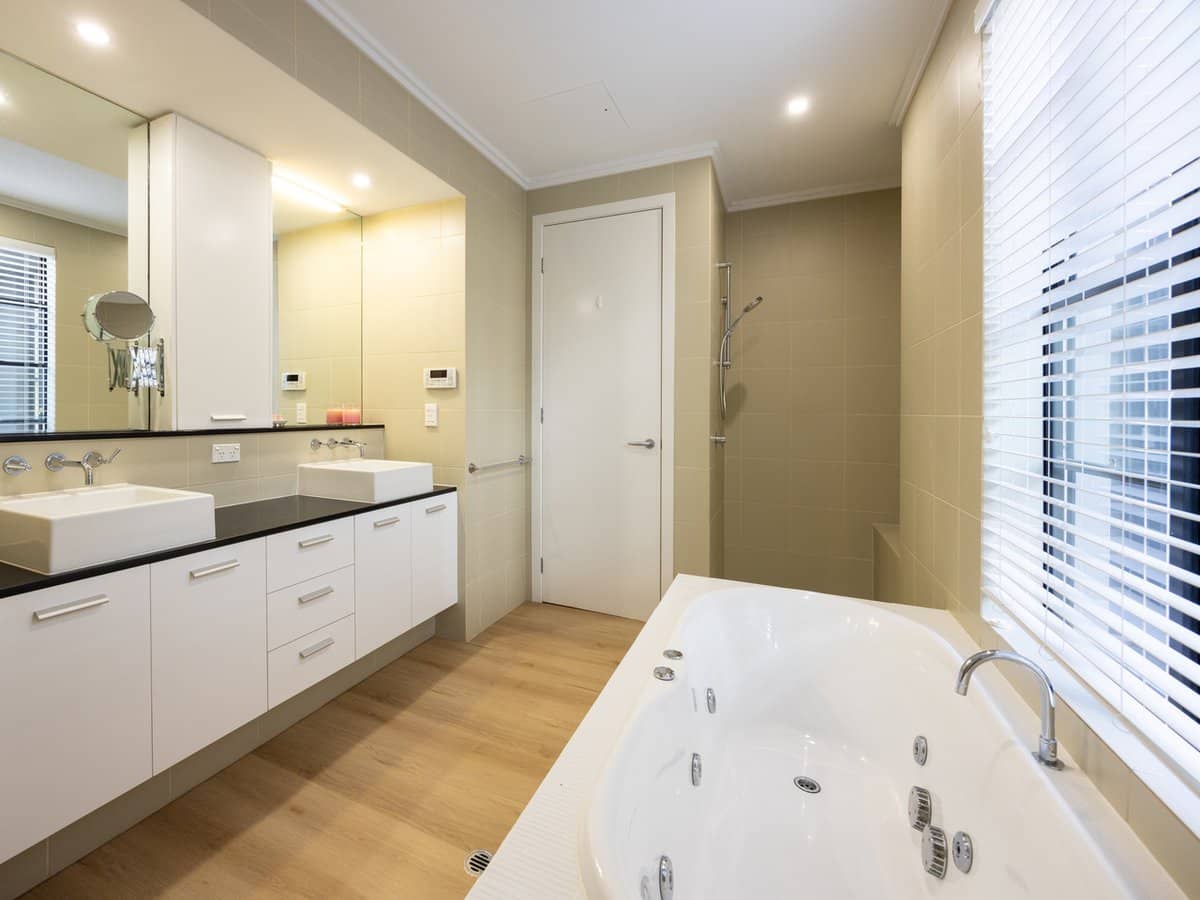 6130 Bolsena Circuit, Hope Island - Thumbnail 22