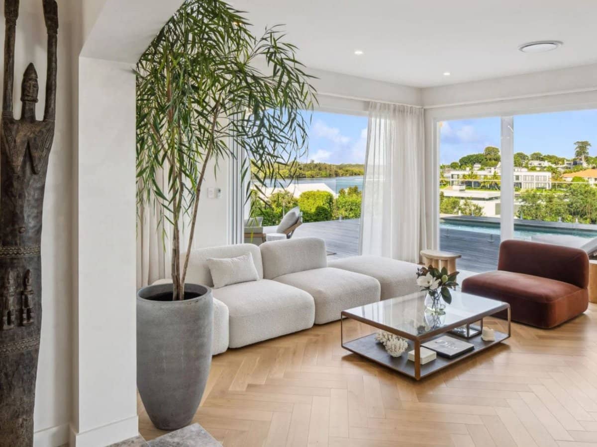 5706 Observation Crescent, Hope Island - Thumbnail 8