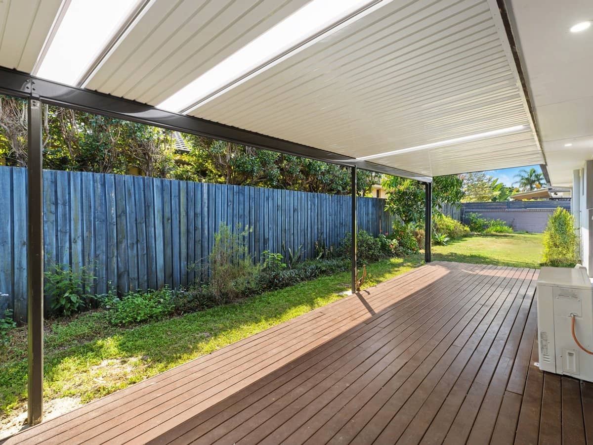 10 Sigatoka Place, CLEAR ISLAND WATERS - Thumbnail 17