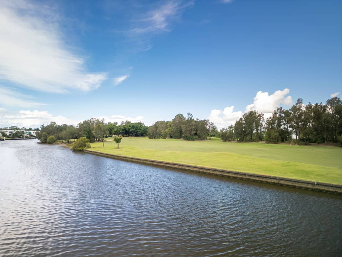 7537 Springfield Drive, Hope Island - Thumbnail 4