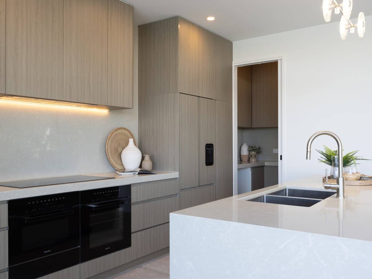 7537 Springfield Drive, Hope Island - Thumbnail 8