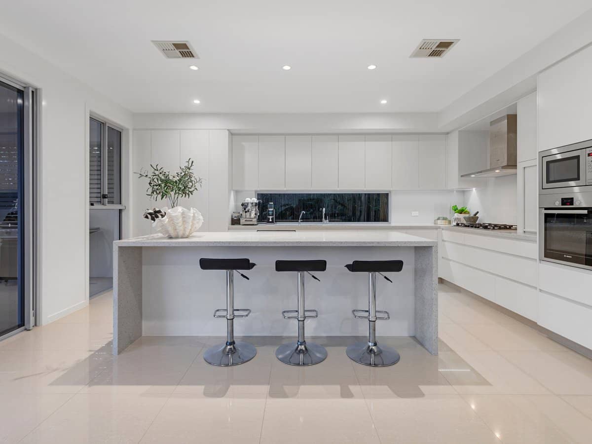 18 Ferrymans Court, Helensvale - Thumbnail 4