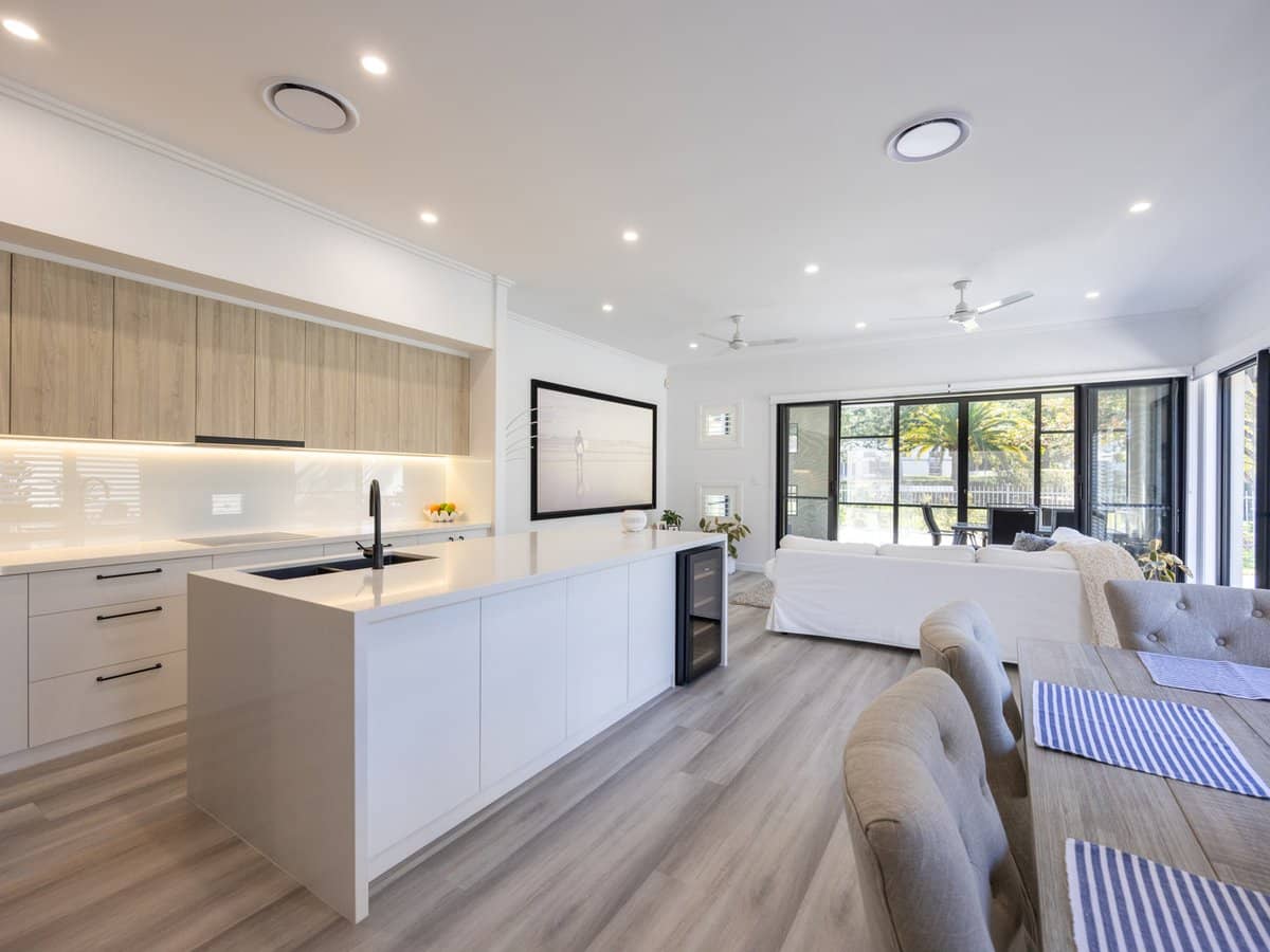 6113 Trasimeno Avenue, Hope Island - Thumbnail 9