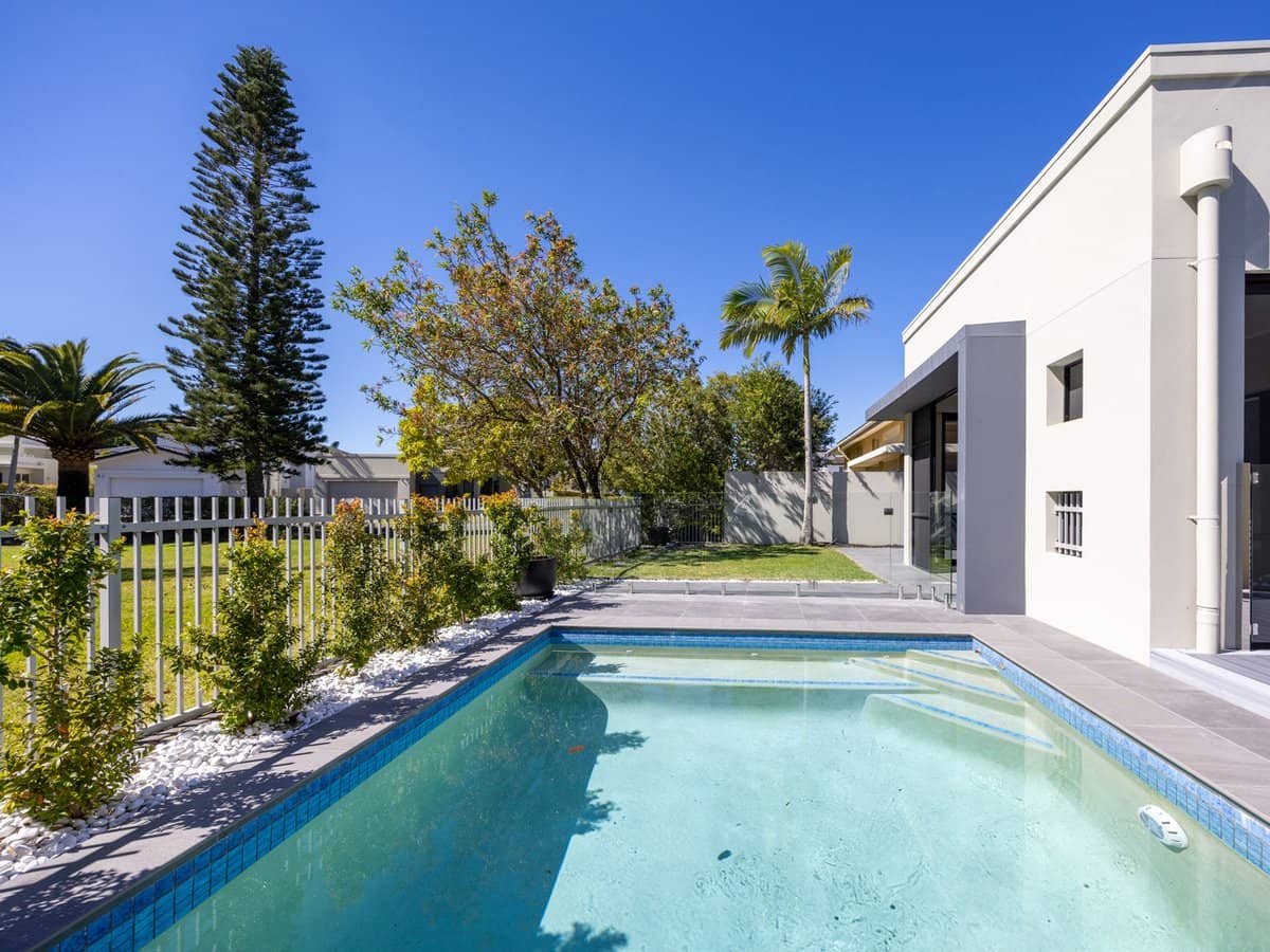 6113 Trasimeno Avenue, Hope Island - Thumbnail 16