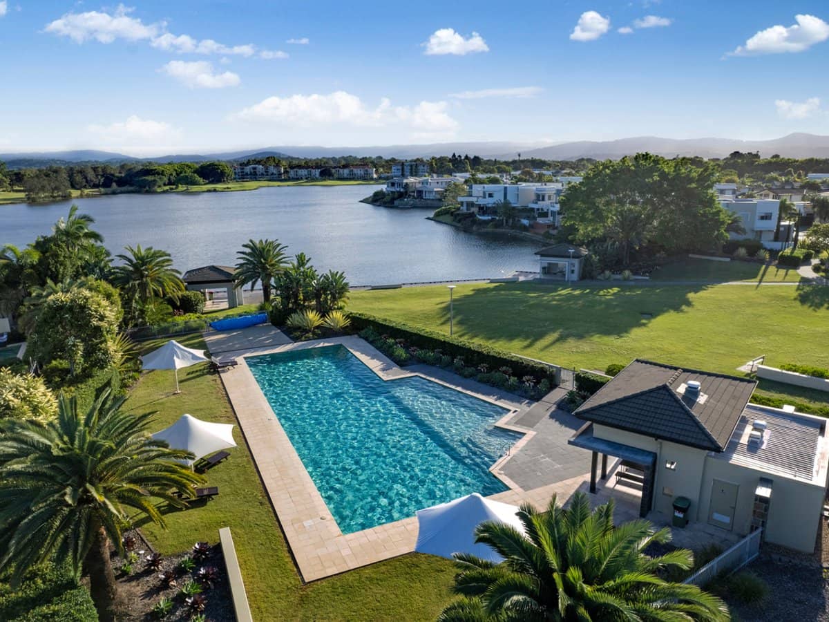 6113 Trasimeno Avenue, Hope Island - Thumbnail 29