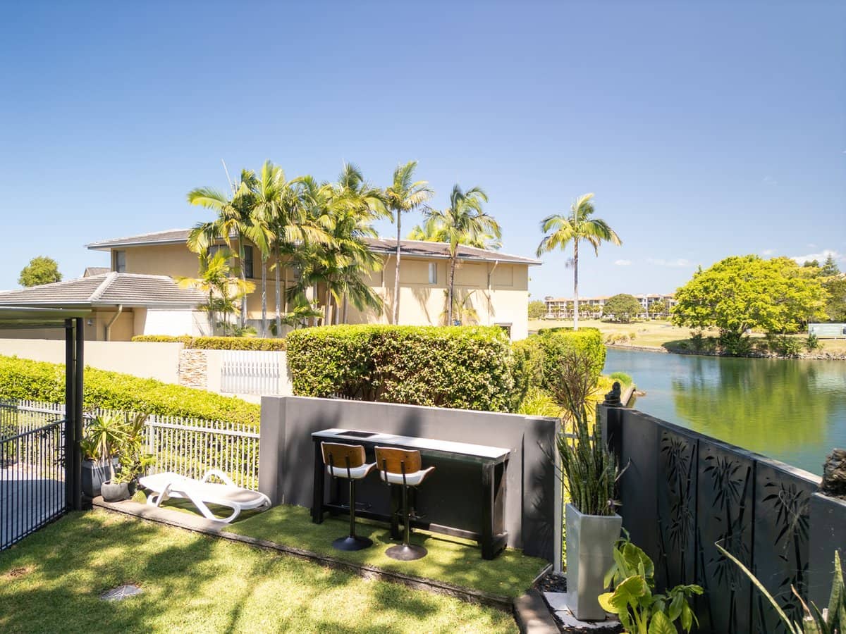 6059 Lugano Drive, Hope Island - Thumbnail 16