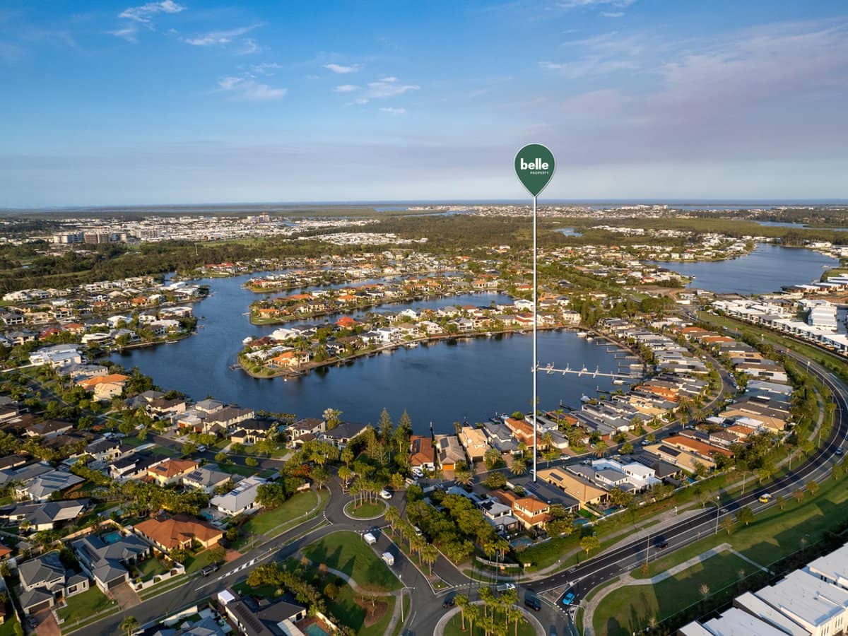 532 Oyster Cove Promenade, Helensvale - Thumbnail 1