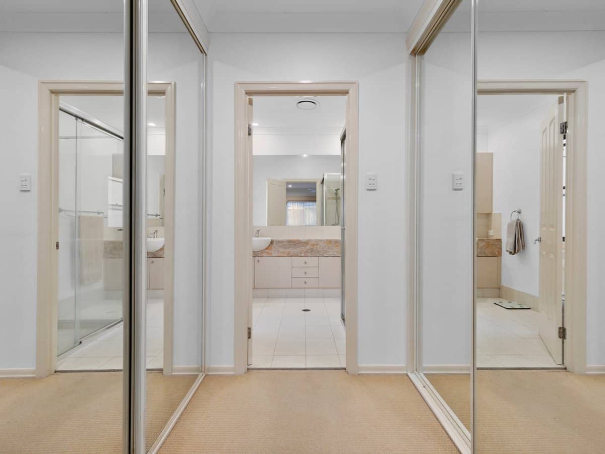 532 Oyster Cove Promenade, Helensvale - Thumbnail 14