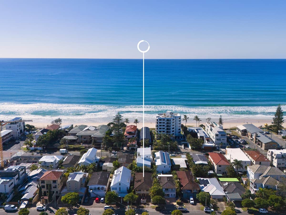 39 Seagull Avenue, MERMAID BEACH - Thumbnail 3