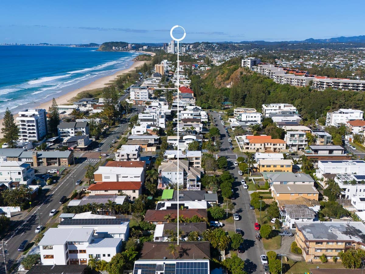 39 Seagull Avenue, MERMAID BEACH - Thumbnail 4