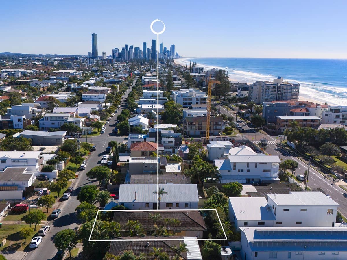 39 Seagull Avenue, MERMAID BEACH - Thumbnail 5