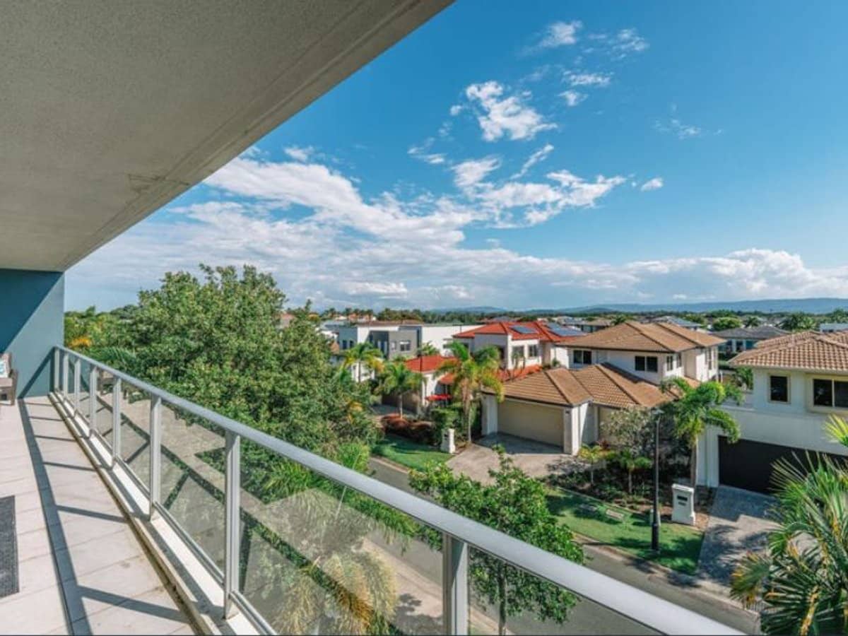 3301/2 Activa Way, Hope Island - Thumbnail 12