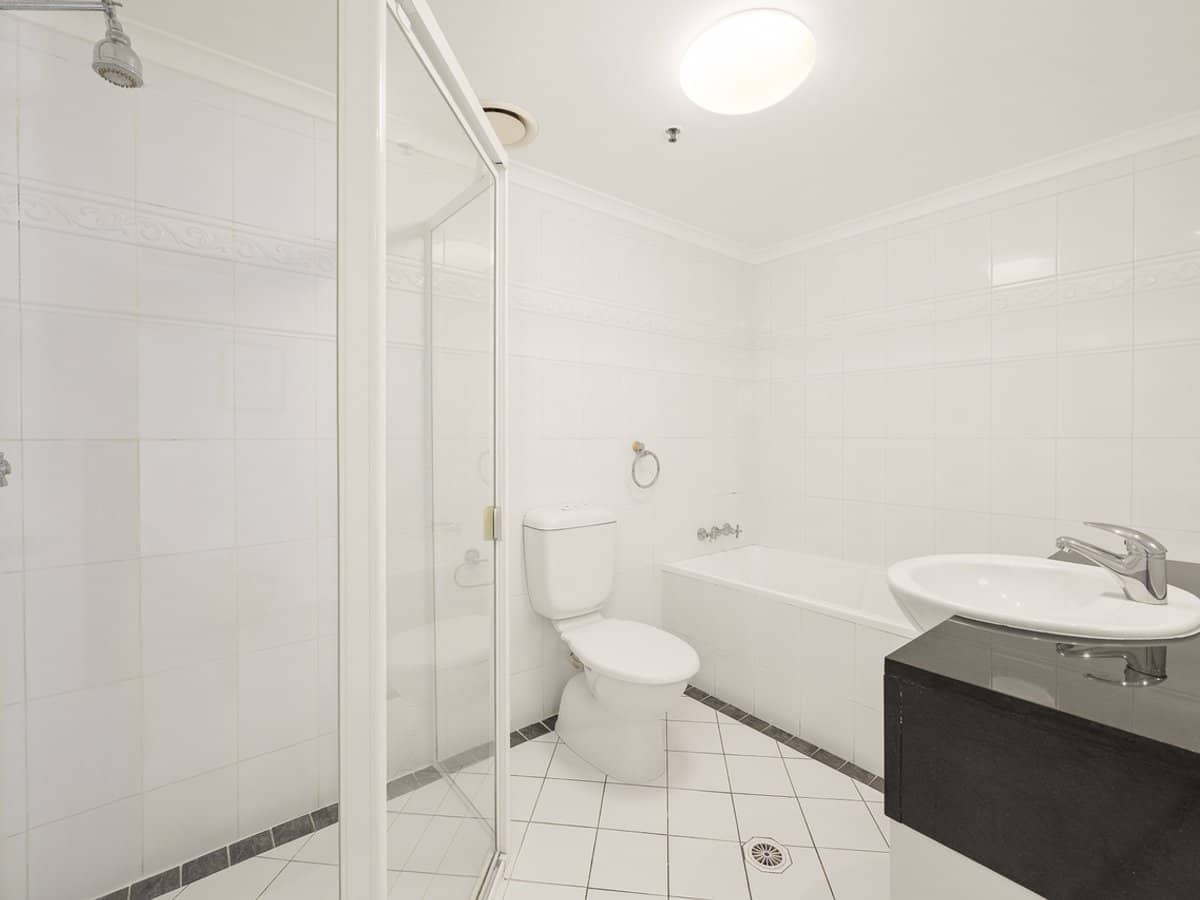 15-21 Breaker Street, MAIN BEACH - Thumbnail 13