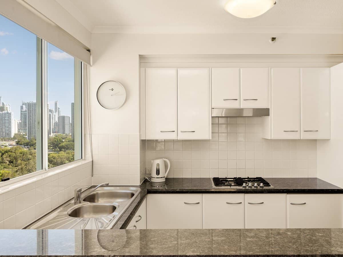 15-21 Breaker Street, MAIN BEACH - Thumbnail 14