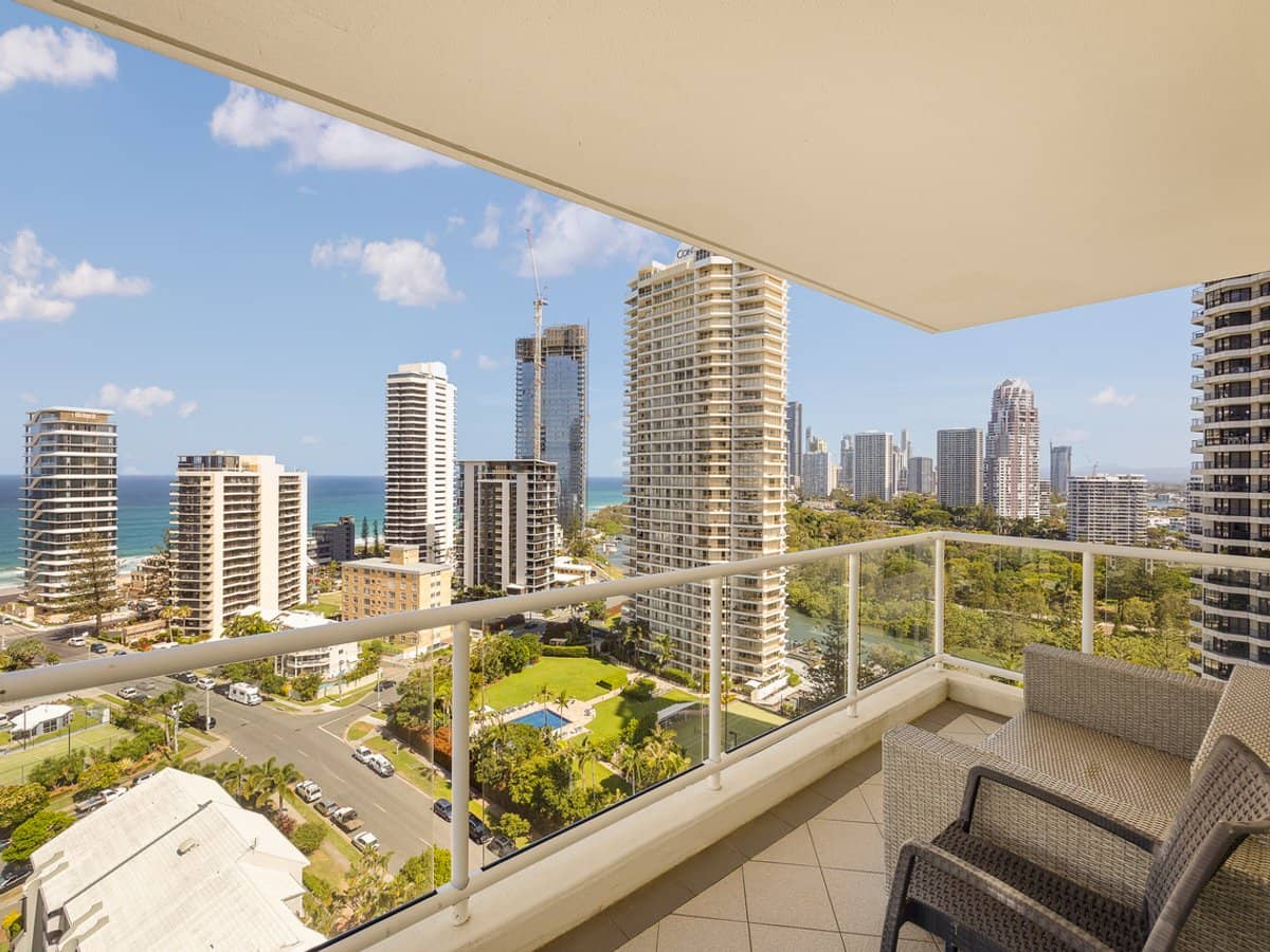 15-21 Breaker Street, MAIN BEACH - Thumbnail 15