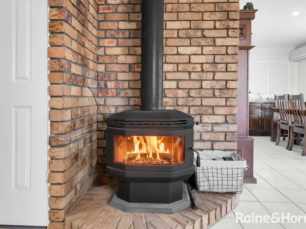 47 Mercury Drive, BETHANIA - Thumbnail 2