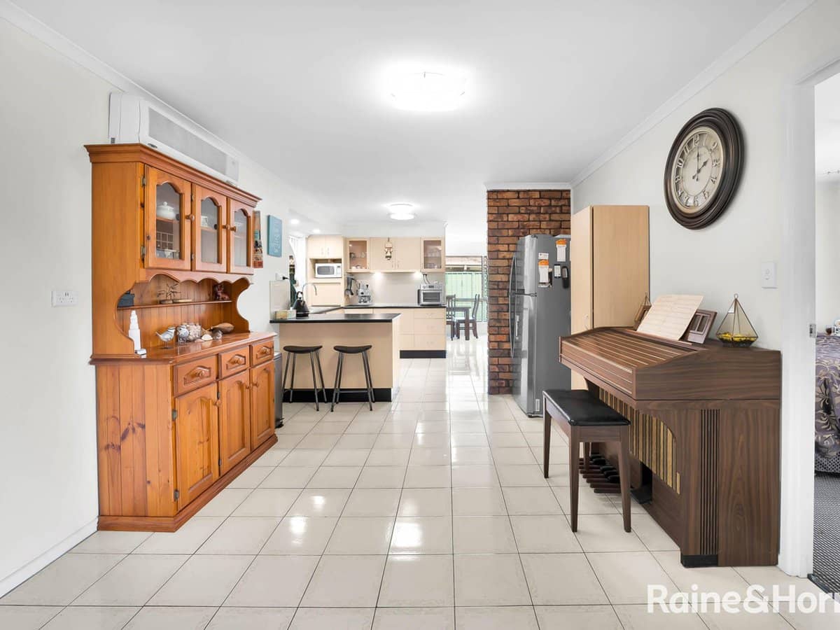 47 Mercury Drive, BETHANIA - Thumbnail 5