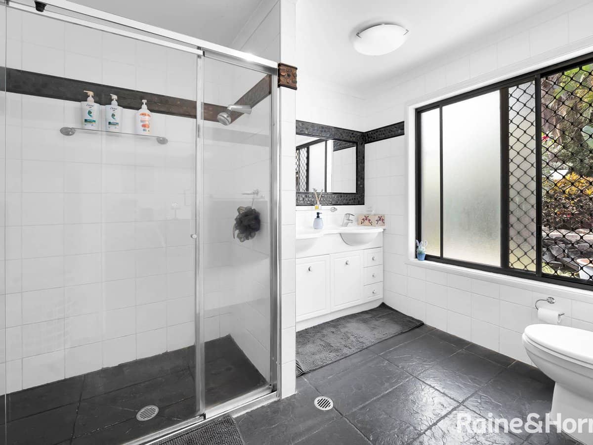 47 Mercury Drive, BETHANIA - Thumbnail 13