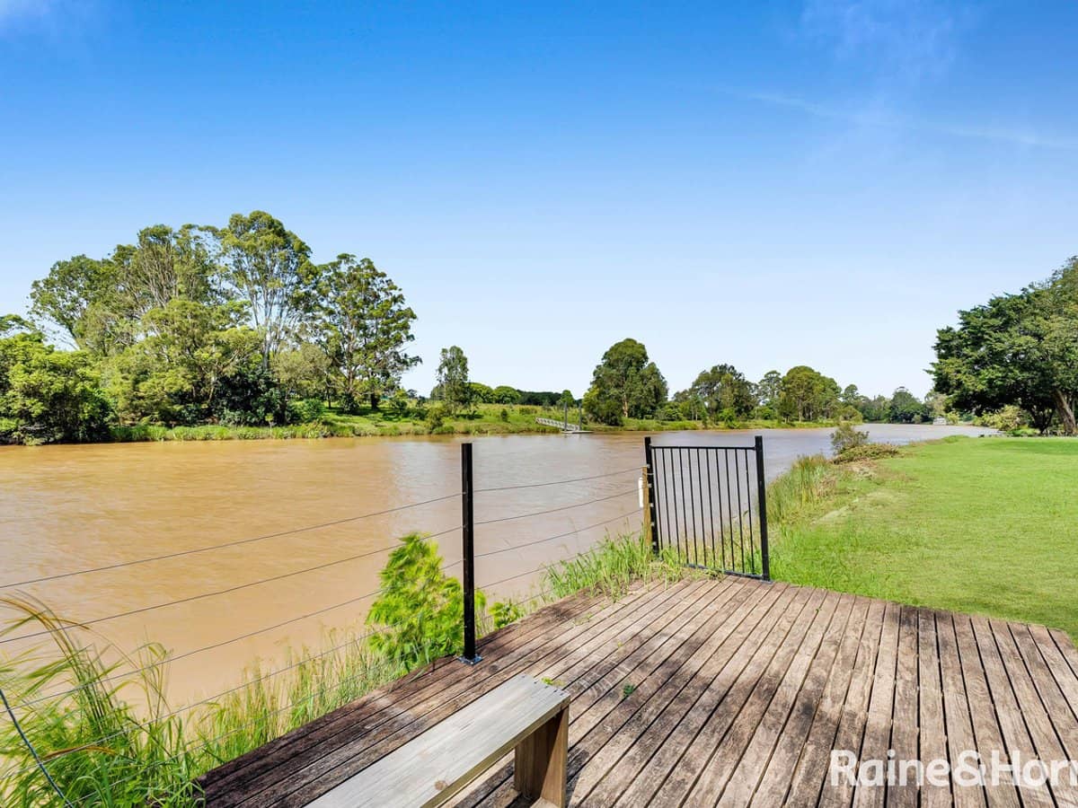 47 Mercury Drive, BETHANIA - Thumbnail 31