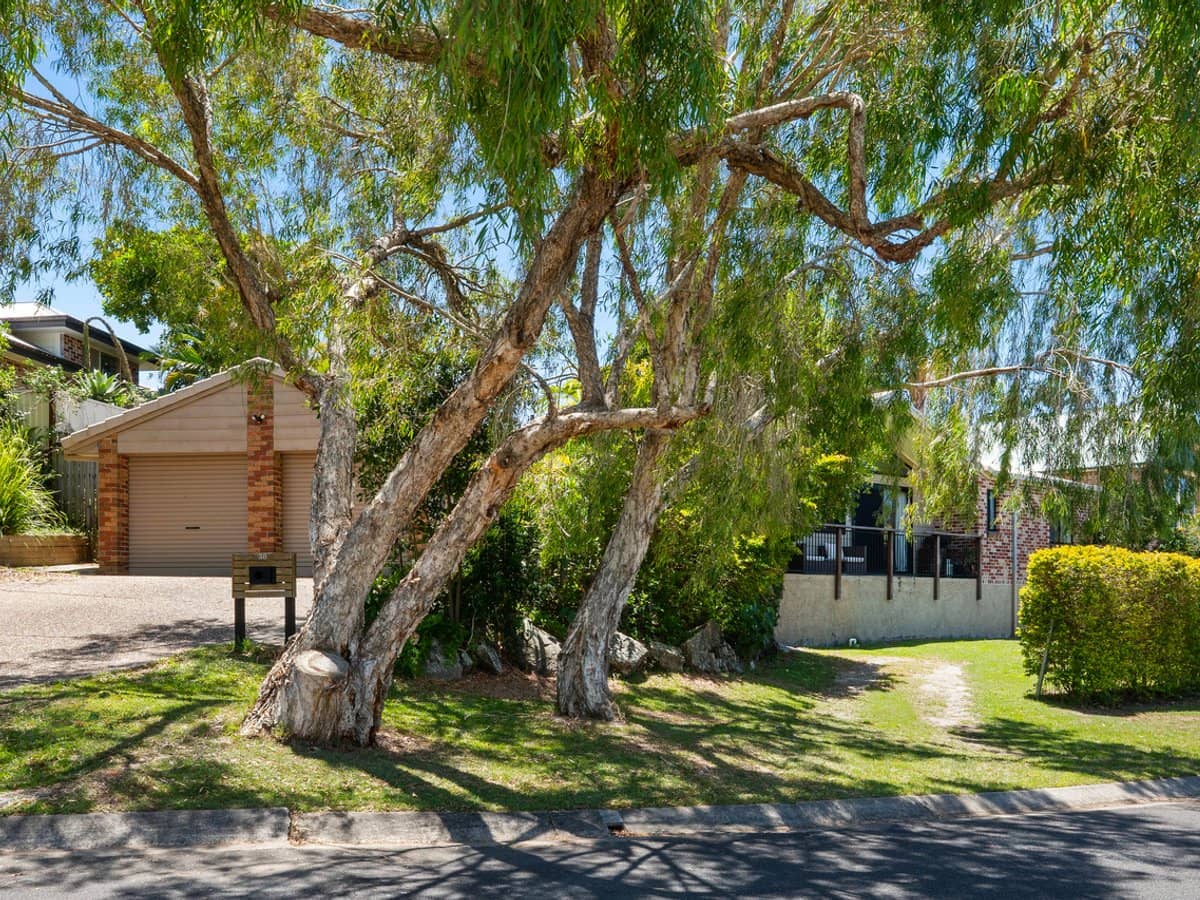 38 Beaconsfield Drive, BURLEIGH WATERS - Thumbnail 28