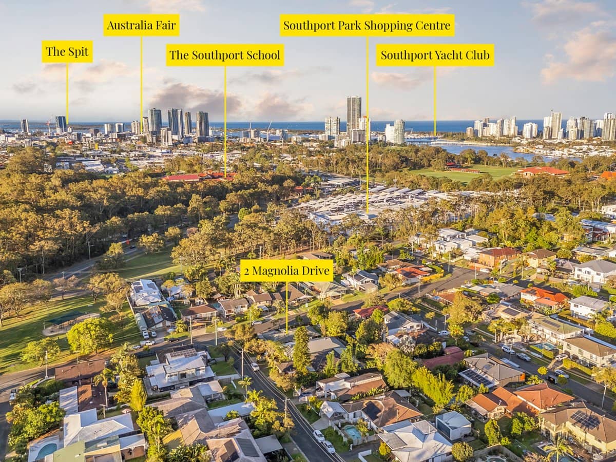 2 Magnolia Drive, SOUTHPORT - Thumbnail 13