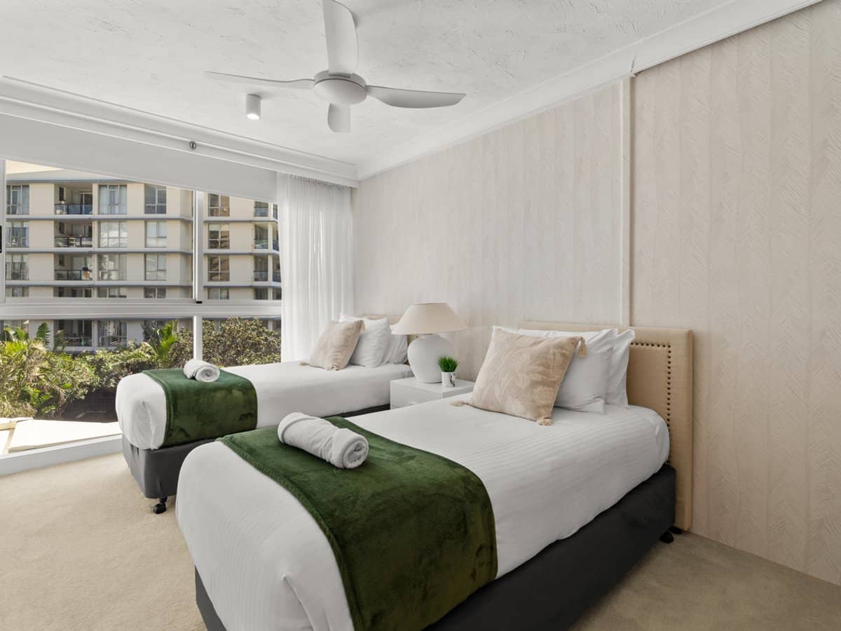 5 Clifford Street, SURFERS PARADISE - Thumbnail 13