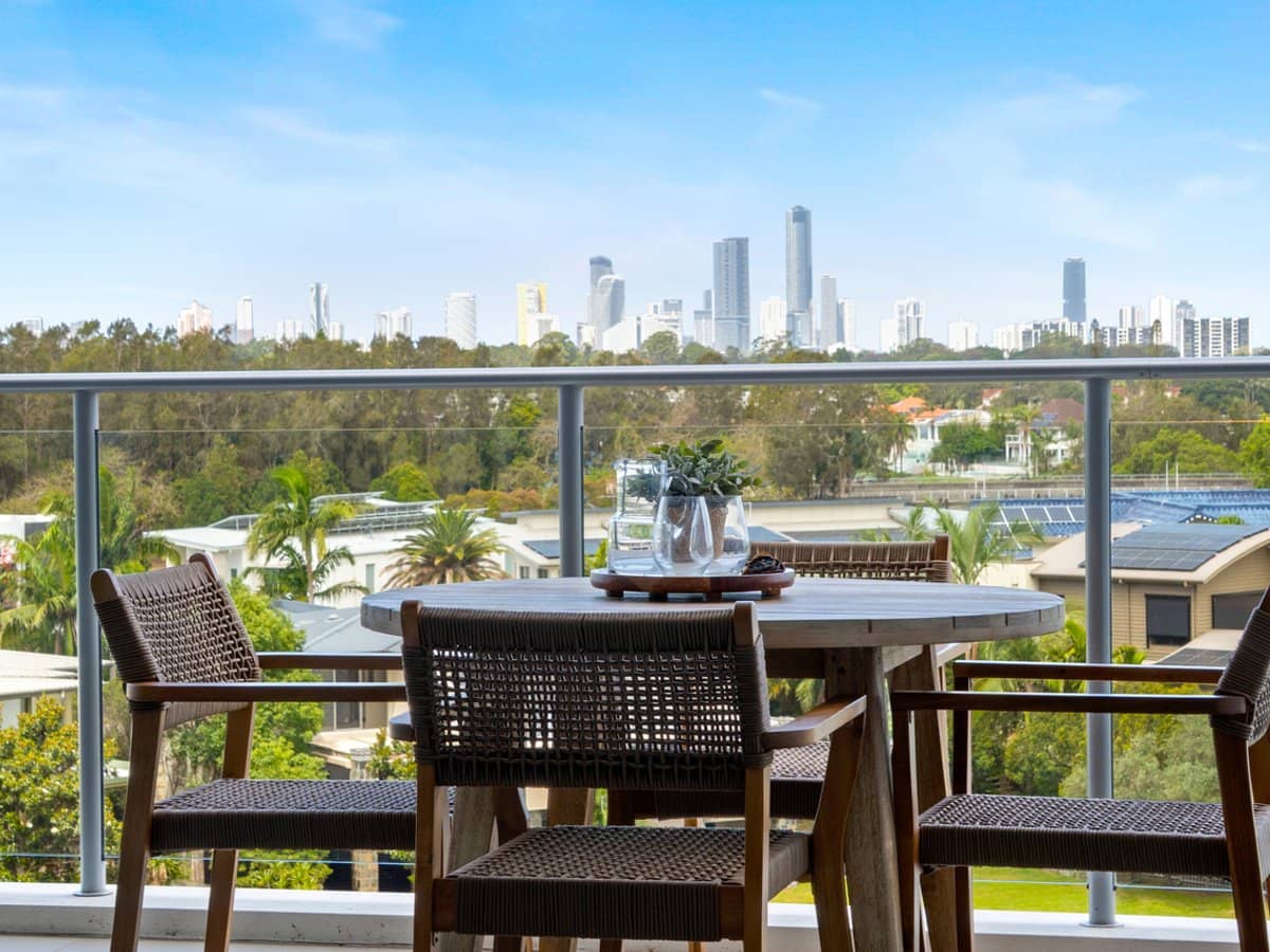 135 Lakelands Drive, MERRIMAC - Thumbnail 1