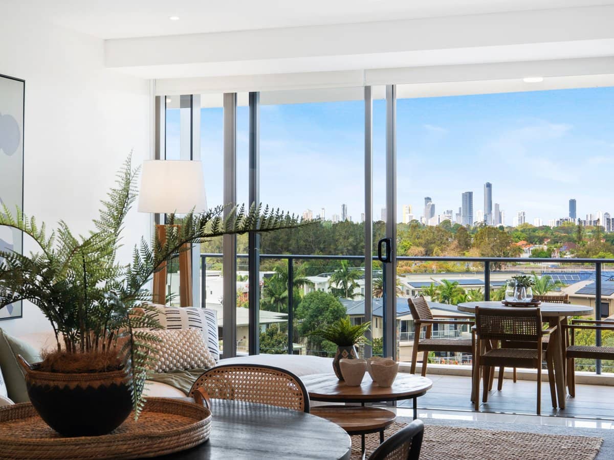 135 Lakelands Drive, MERRIMAC - Thumbnail 2