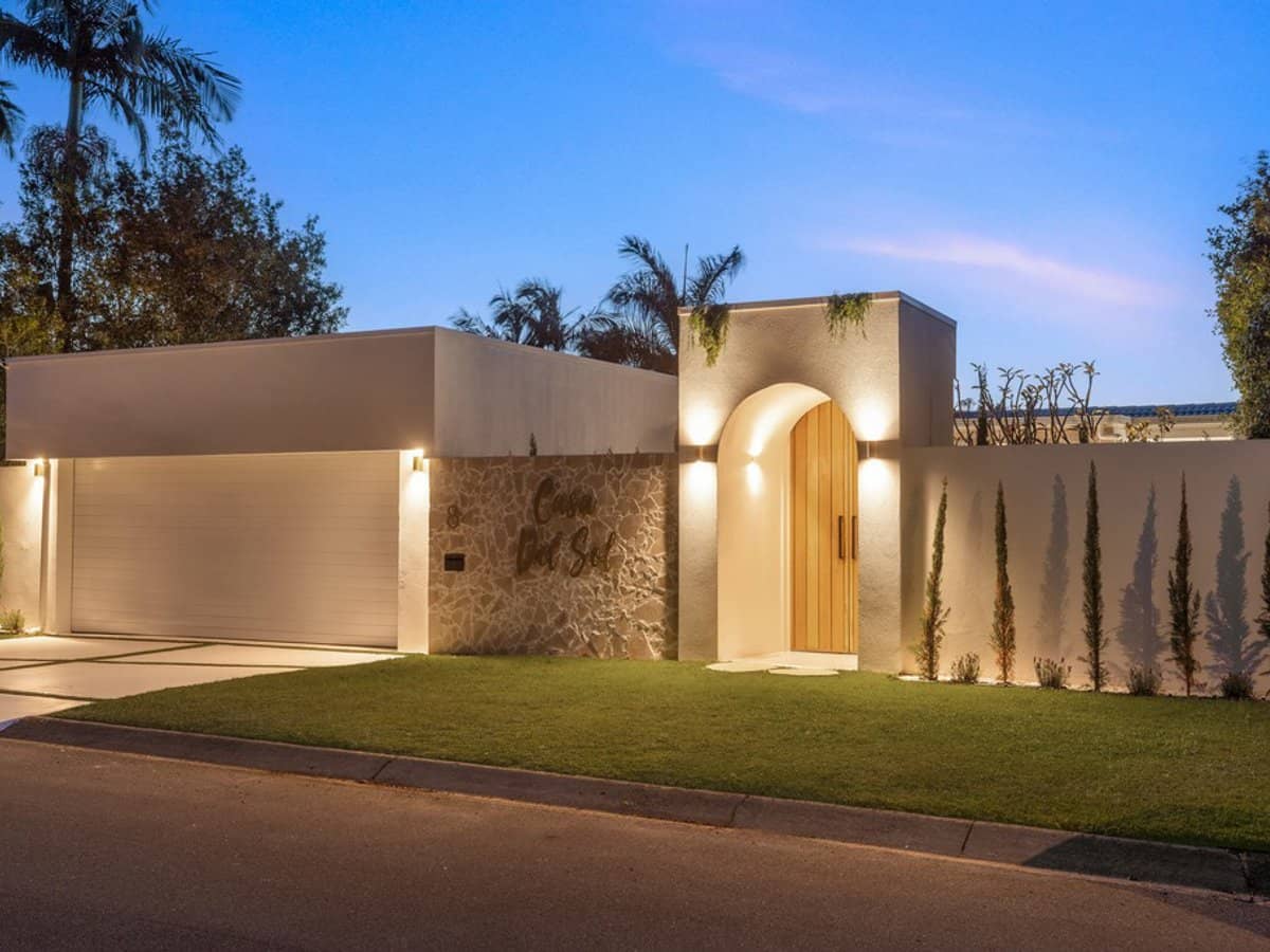 8 Trinity Place, ROBINA - Thumbnail 2