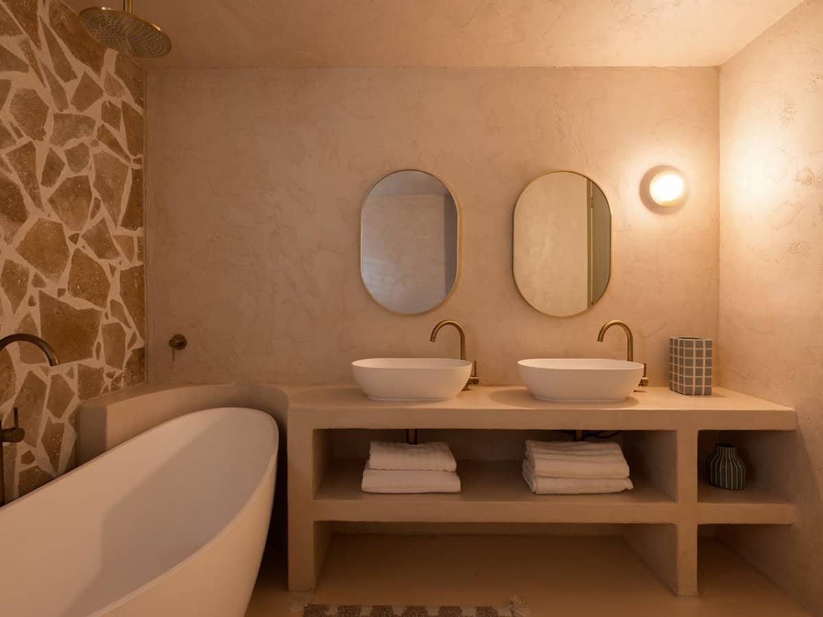 8 Trinity Place, ROBINA - Thumbnail 24