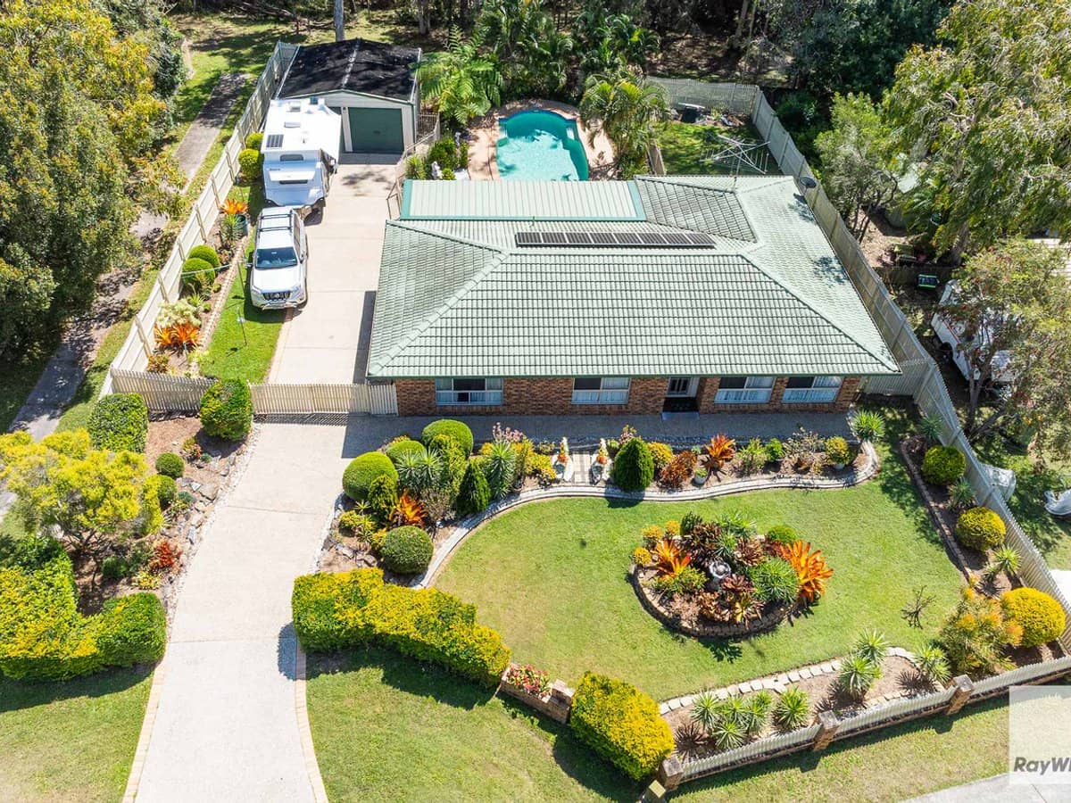 7 Cruiser Court, CLEVELAND - Thumbnail 1