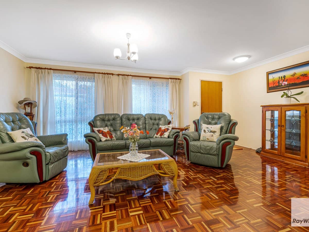 7 Cruiser Court, CLEVELAND - Thumbnail 4