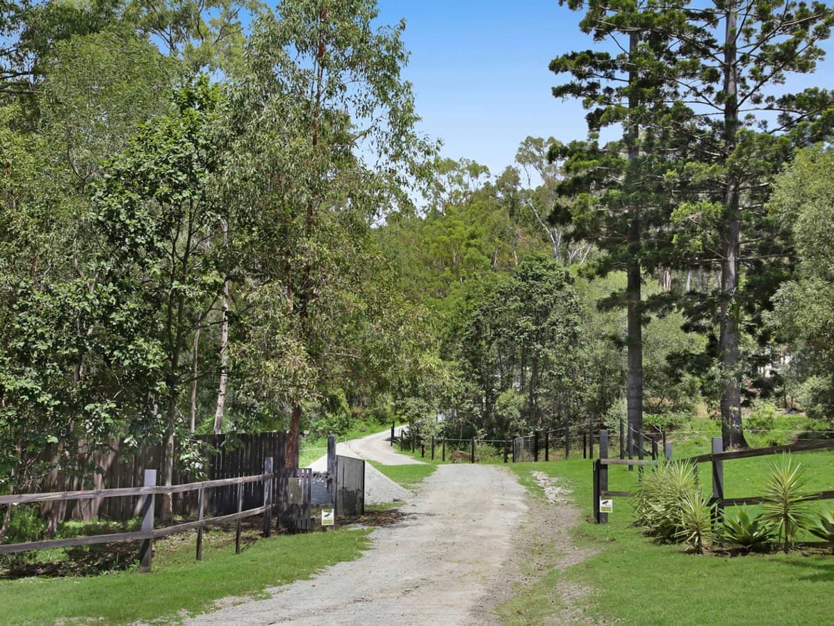 745 Gilston Road, GILSTON - Thumbnail 2