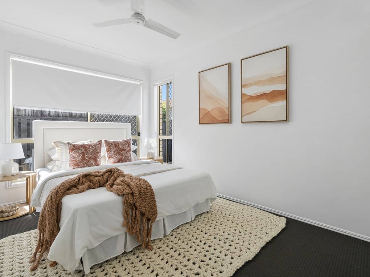 16 Dartmouth Court, VARSITY LAKES - Thumbnail 9